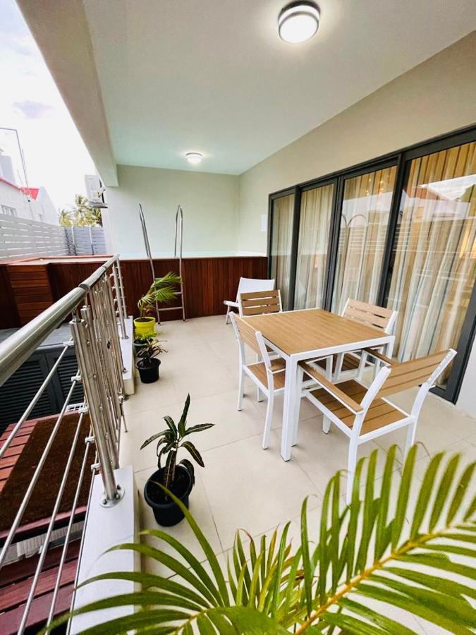 Beachcove Apartment 2 Pereybere Beach Kültér fotó